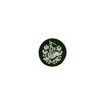 imperial-highland-supplies-pipe-major-badge-silver-bullion-on-green